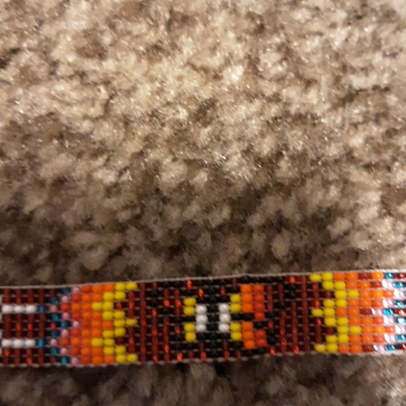 Assorted bracelets - Picture 3 of 3